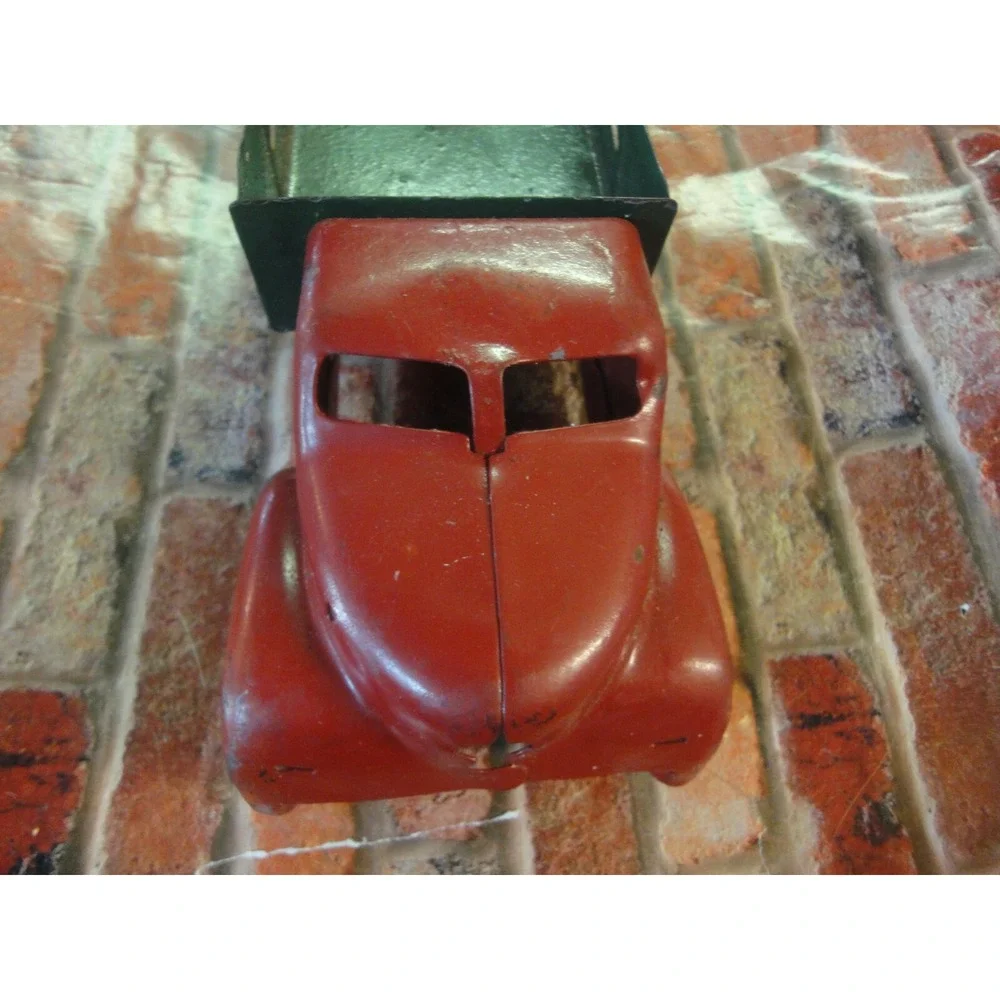 Vintage‎ TOY metal pick up farm truck with back bed estate find 14